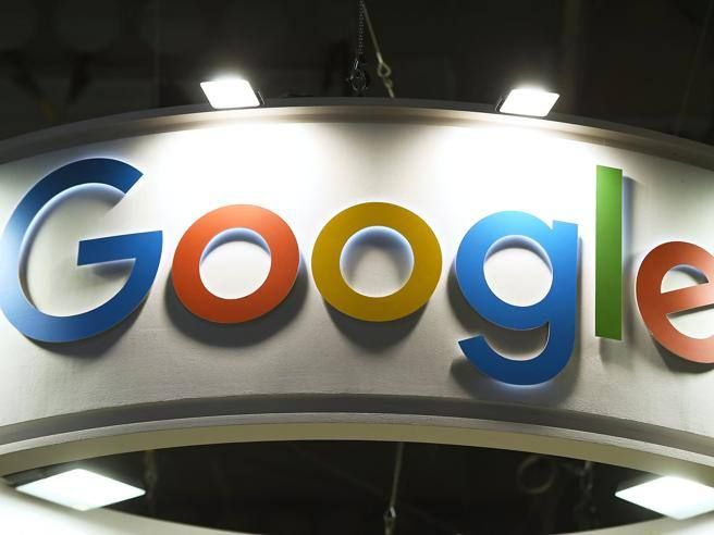 Google testa il robot conversazionale Bard, una risposta a ChatPlus